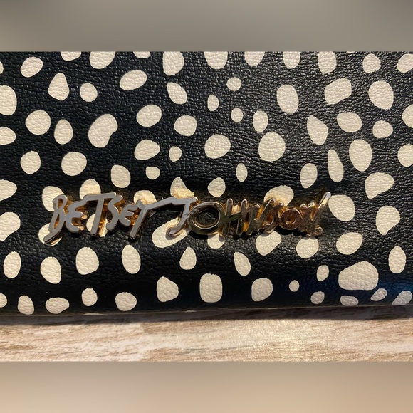 Betsey Johnson black tote bag with polka dots and blue heart - Picture 6 of 16